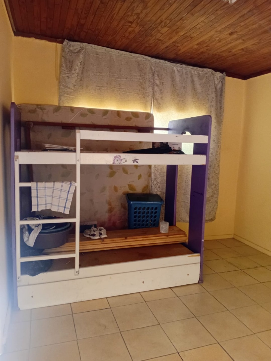 5 Bedroom Property for Sale in Ficksburg Free State